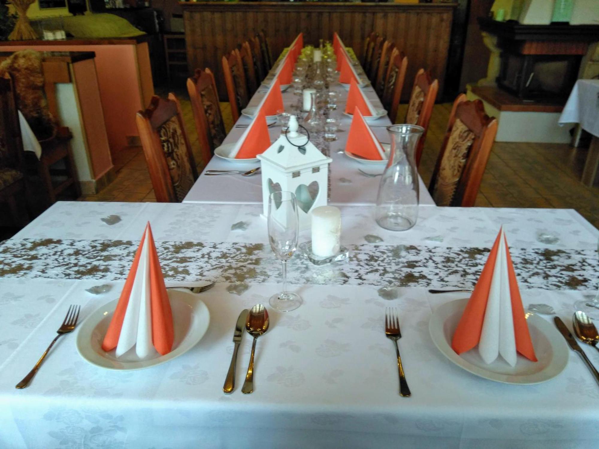Rodinny "Hotel U Mustku" Desná Esterno foto