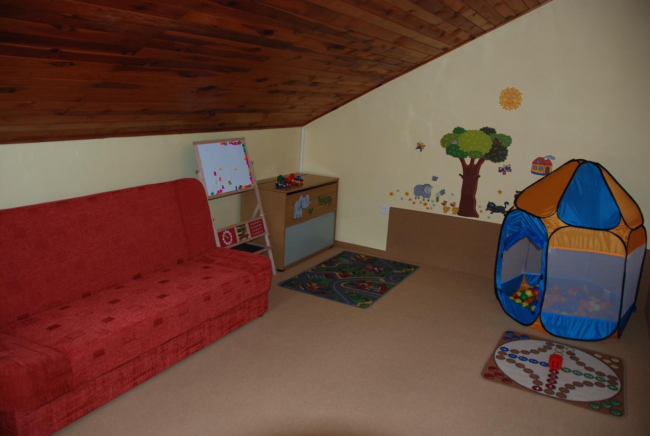 Rodinny "Hotel U Mustku" Desná Esterno foto