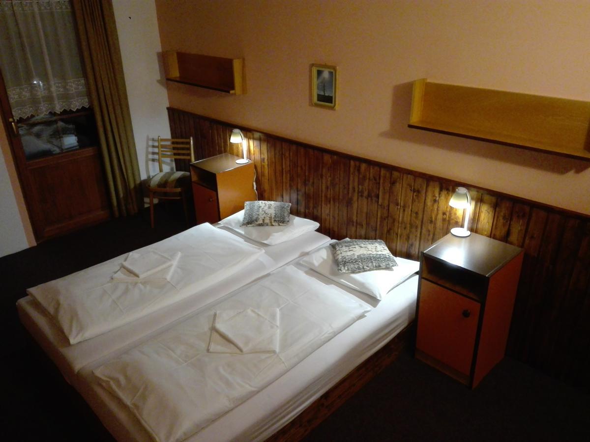 Rodinny "Hotel U Mustku" Desná Camera foto